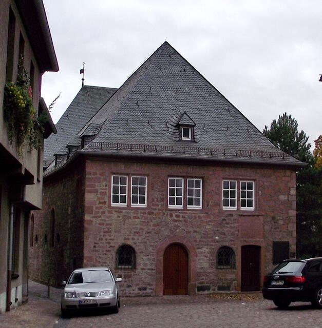 Die Synagoge - mit dem Eingang zur "Frauensynagoge"