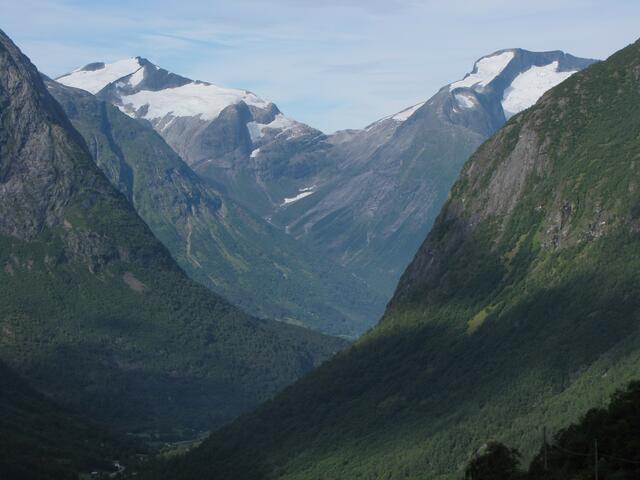 Hinauf ins Strynefjell