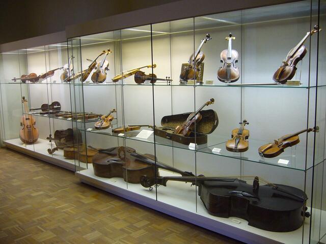 Musikinstrumentenausstellung