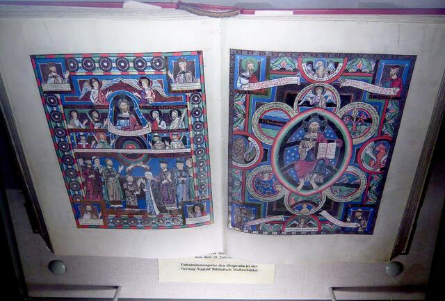 Evangeliar Heinrichs des Löwen aus dem 12. Jahrhundert, Faksimileausgabe des Originals aus der Herzog-August-Bibliothek, Wolfenbüttel