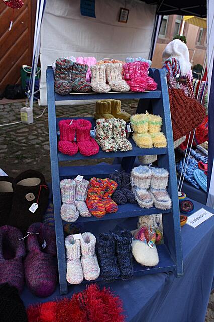 gestrickte Babyschuhe