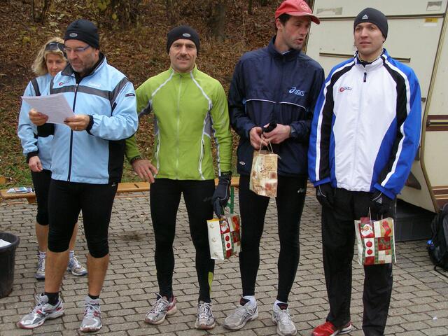Siegerehrung der drei schnellsten Herren in Oettingen