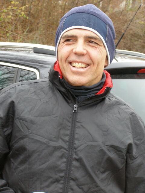 Bestens in Form läuft Georg Weger dem Sieg in der Männerklasse M45 entgegen