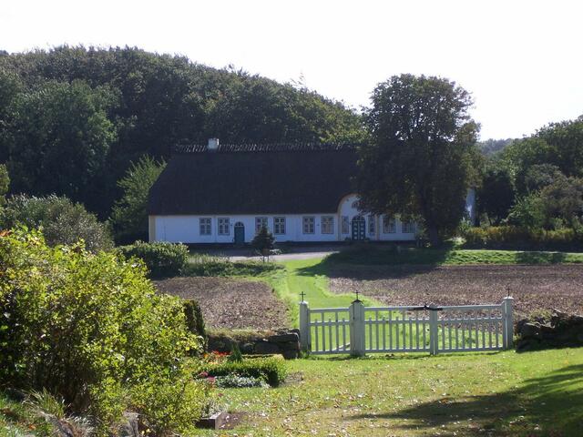 und nun ein Blick von der Kirche in die Umgebung...