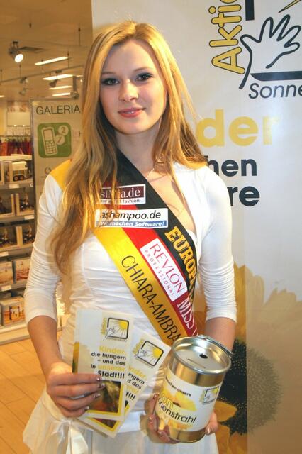 "Sonnenstrahl" Samantha Striegel : Wer gibt da nichts?