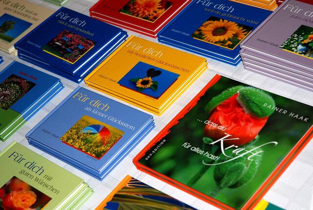 Büchertisch von Rainer Haak