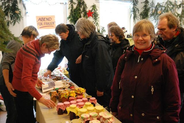 Osterwalder weihnachtsmarkt   07  vorratswirtschaft