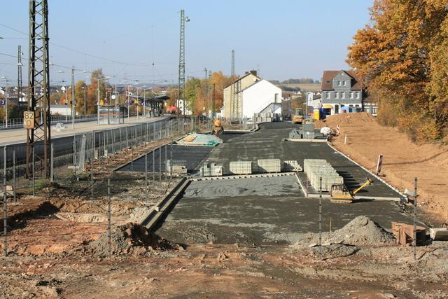 Pflasterarbeiten an der P+R-Anlage (31.10.2010)