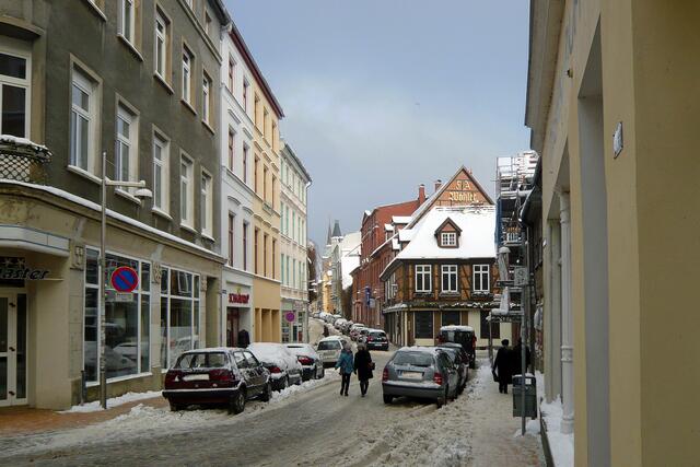 Die Puschkinstraße in Richtung Schelfstadt