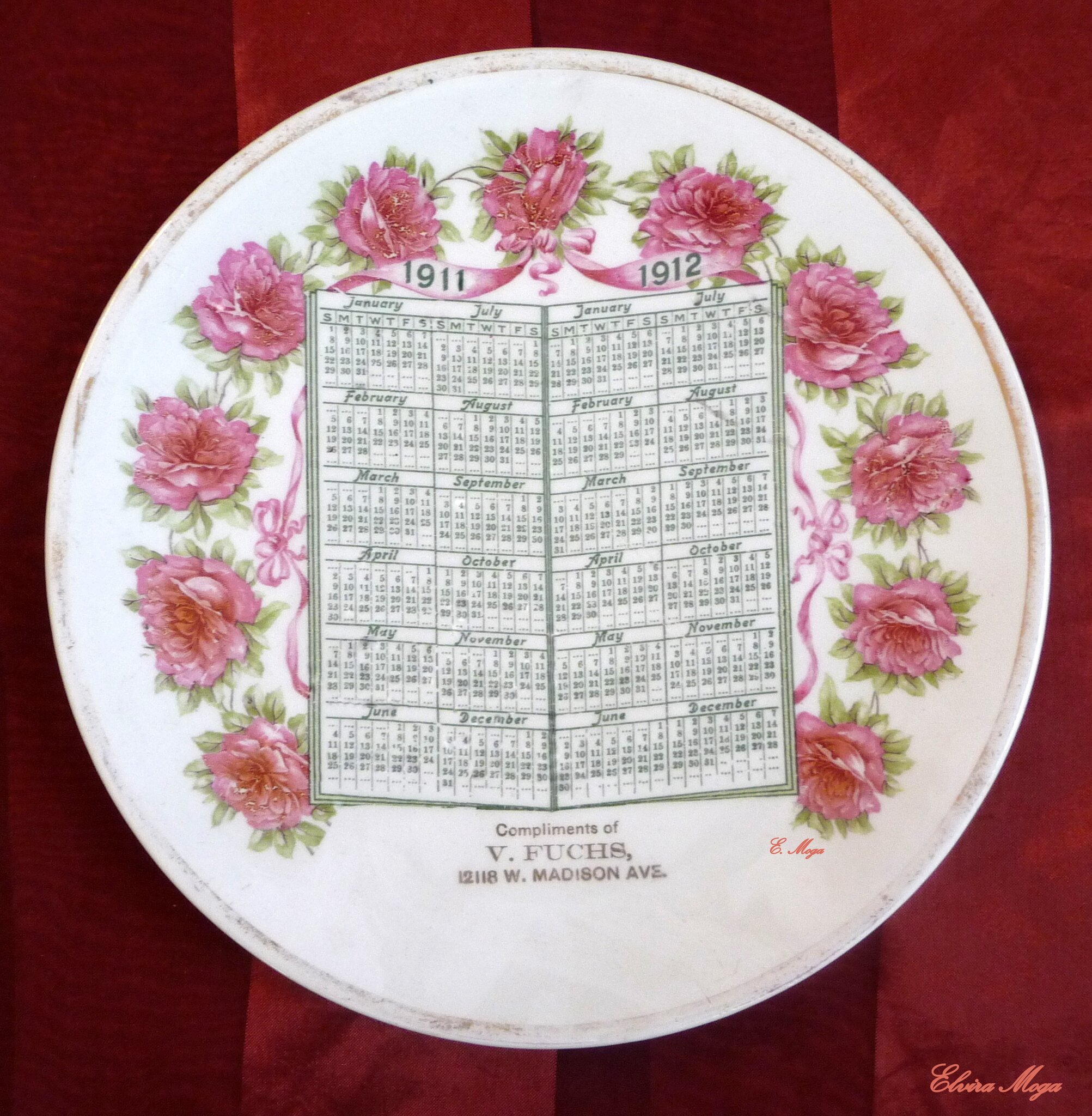 100 Jahre alter Kalender, auf Porzellan - Königsbrunn