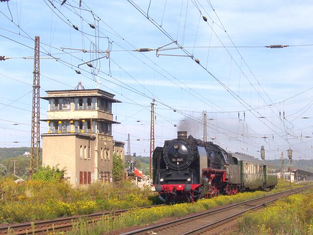 50 3501 Durchfahrt im Bhf Naumburg/Saale Hbf