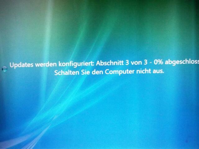 Der Rechner läuft Tag und Nacht. Schalten sie den Computer nicht aus . . .