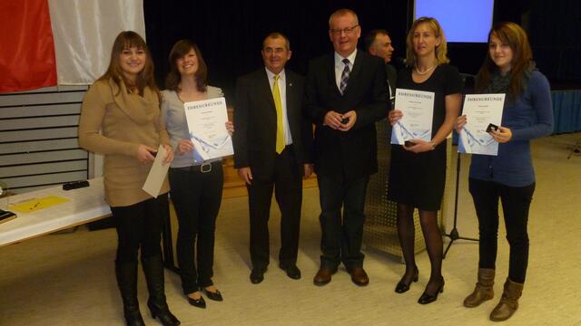 Die Tennis-Damen (von links): Miriam Weber, Daniela Rieger, Katharina Heinzel, Marina Majic