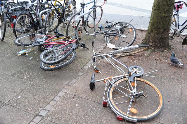 Da wird manches kaputt gegangen sein.