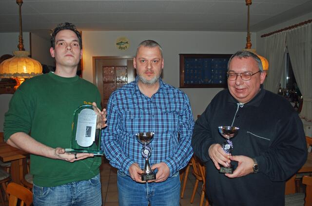 Platz 1 - 3 Herren: Osterwald O/E ; Rodewald O.B. ; SG Eilvese