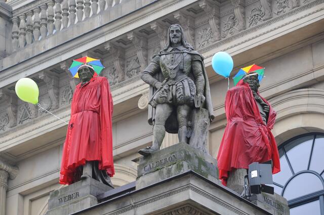 Da mag einer sich nicht verkleiden.