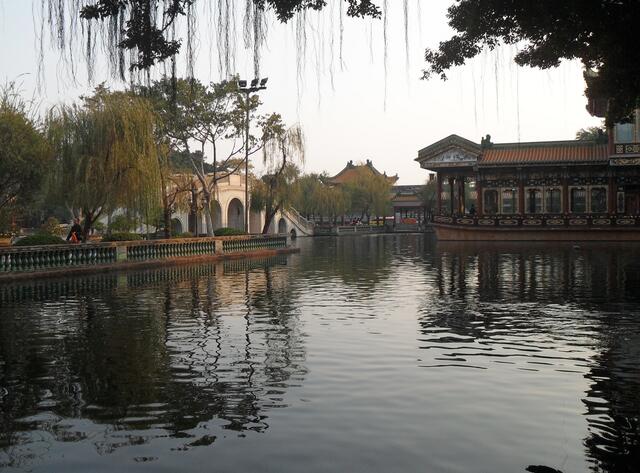 Das Wasser ist hier so klar wie ein Spiegel