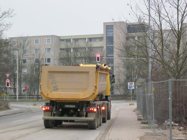 und vor der Baustelle ....