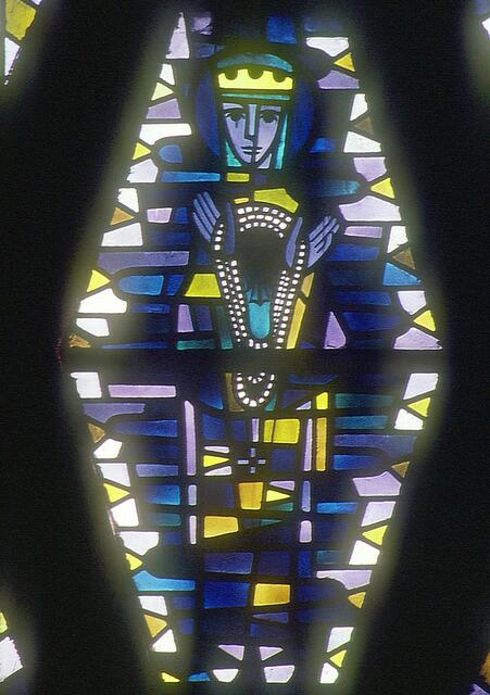Fensterbild: Maria. die Mutter Jesu, als Rosenkranzkönigin