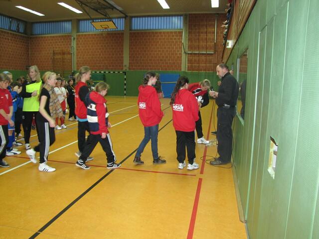 Ehrung des Vize-Hallenmeisters TSV Bemerode I