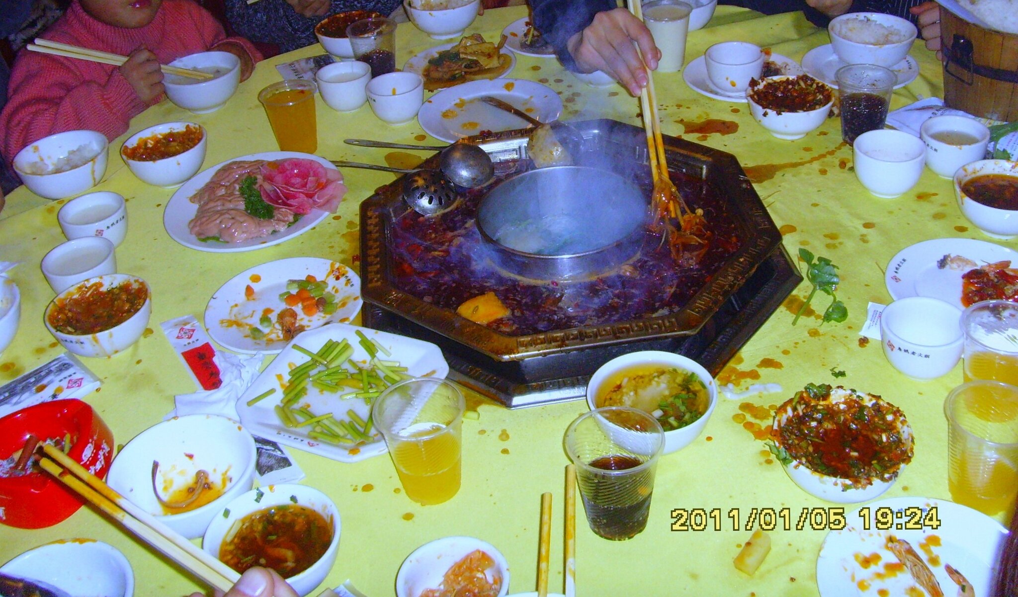 Huoguo auch Feuertopf oder Hot Pot oder chinesisches Fondue - Linz am Rhein Huoguo auch Feuertopf oder Hot Pot oder chinesisches Fondue - Linz am Rhein