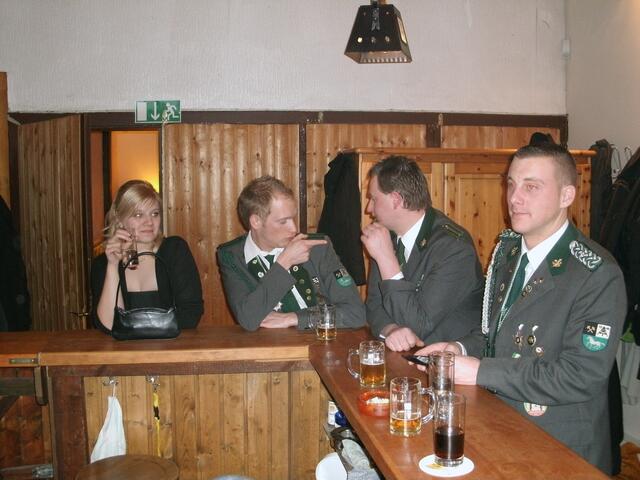 an der Theke | Foto: Foto: Uwe Bade
