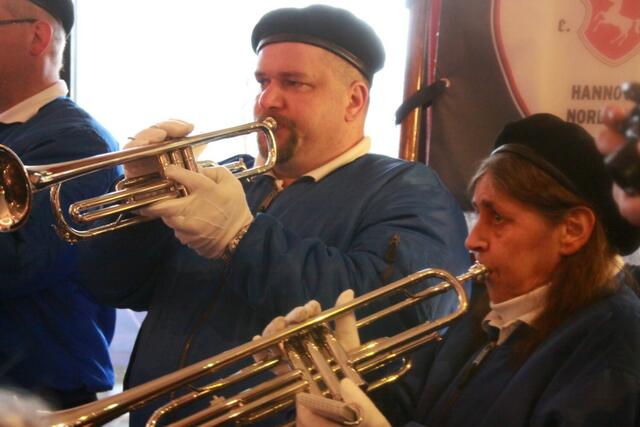 --- machten Stimmung im HBX