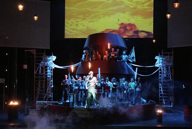 Wiard Witholt, Damen und Herren des Opernchors | Foto: © Anhaltisches Theater in Dessau - Foto Claudia Heysel