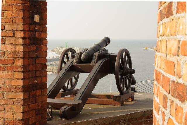 Historische Artillerie schützte einst die Hafeneinfahrt