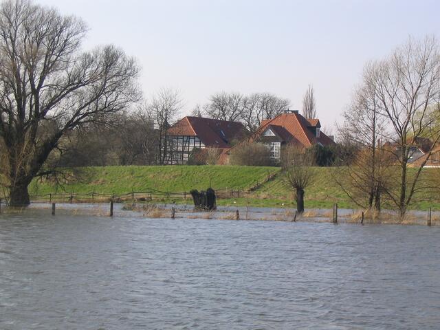Frühjahrshochwasser: Hoffentlich hält der ricklinger Deich