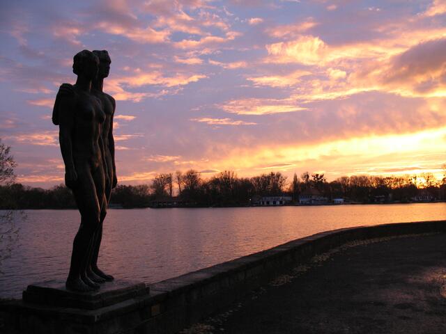 Am Rudolf-von-Bennigsen Ufer