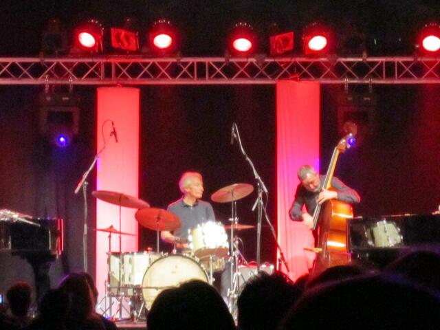 Charlie Watts und Dave Green bei der "Arbeit"