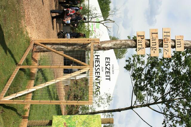 Zugang zur Sonderschau und dem Landschaftaftszelt im Heinz-Lang-Park (01.06.2010)