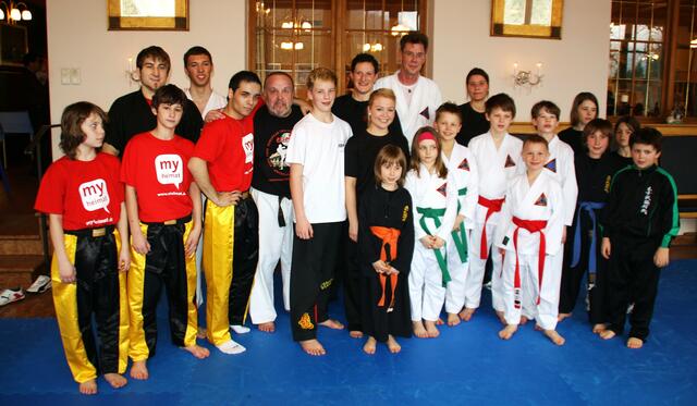 Gruppenbild einige der Teilnehmer