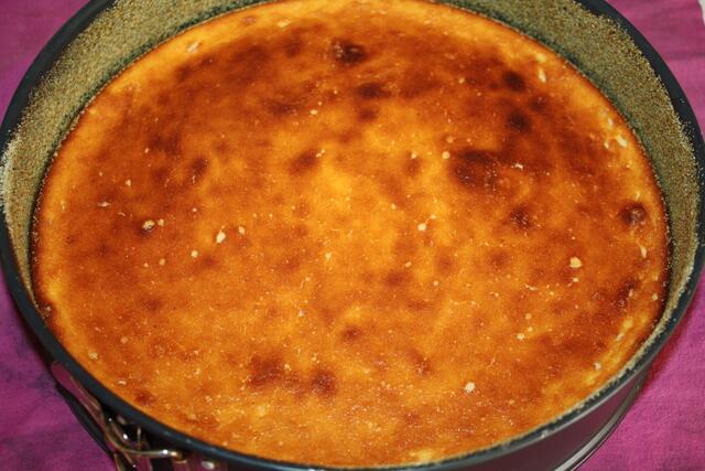 Fertig! Jetzt kann die Creme drauf, wenn abgekühlt.