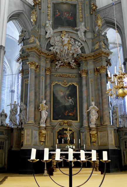 Der bemerkenswerte und belehrende Hochaltar der St.-Marien-Kirche