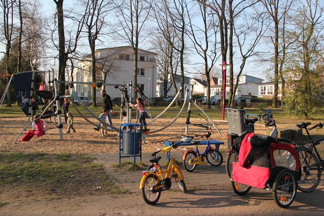 Spielplatz am Fachwerkhaus