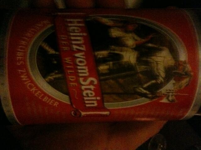 Durchdacht bis ins letzte Detail: Auch das Bier ist sorgsam ausgewählt: Heinz vom Stein aus dem Chiemgau hat extrem gut schmeckendes Bio Bier!