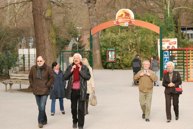 freundeskreis Garbsen besucht zoo  02