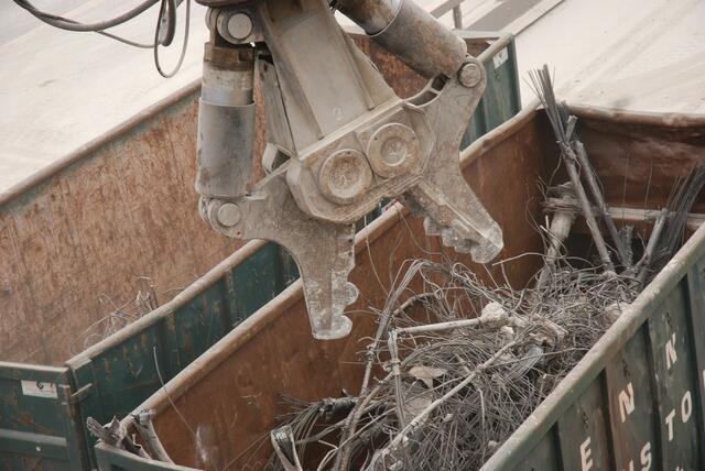 dinosaurier auf der autobahn   08  vorrat ?