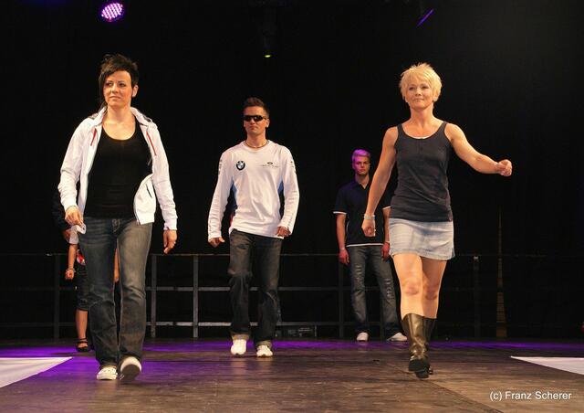 Friedberg (Bayern) - Hair & Fashion 2011 - Colors