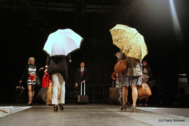 Friedberg (Bayern) - Hair & Fashion 2011 - Colors