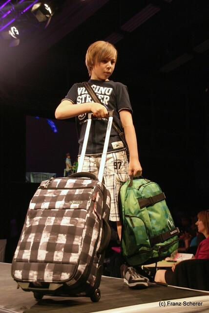 Friedberg (Bayern) - Hair & Fashion 2011 - Colors