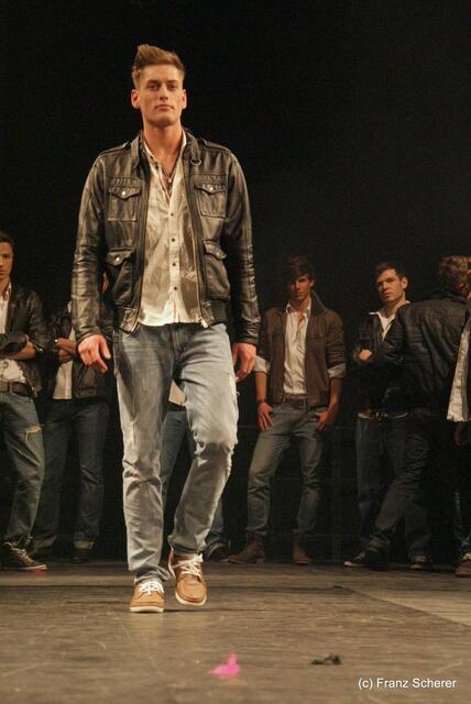Friedberg (Bayern) - Hair & Fashion 2011 - Colors