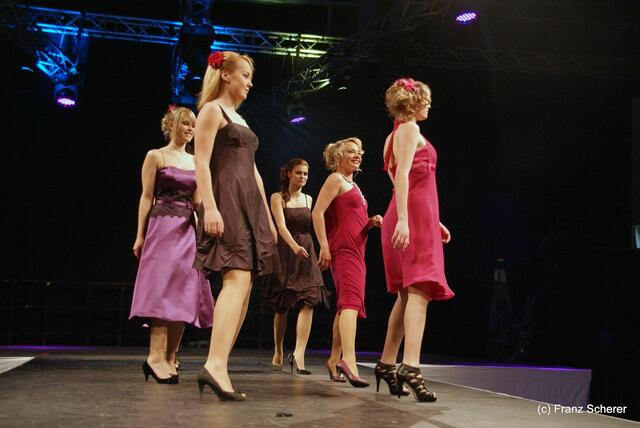 Friedberg (Bayern) - Hair & Fashion 2011 - Colors