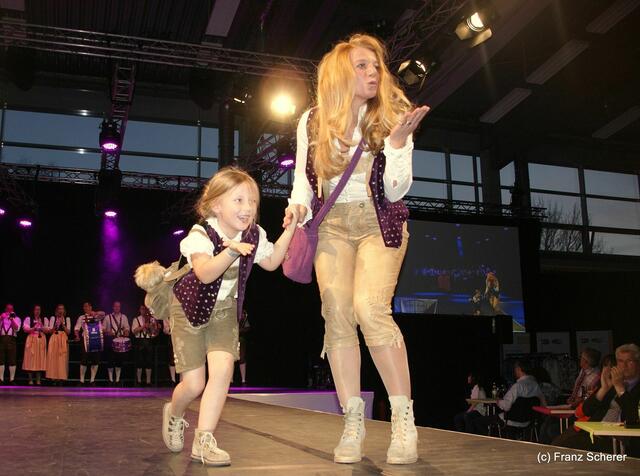 Friedberg (Bayern) - Hair & Fashion 2011 - Colors