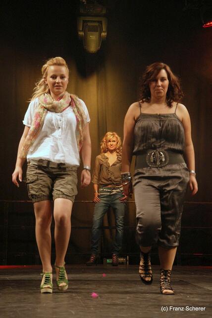 Friedberg (Bayern) - Hair & Fashion 2011 - Colors