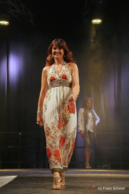 Friedberg (Bayern) - Hair & Fashion 2011 - Colors