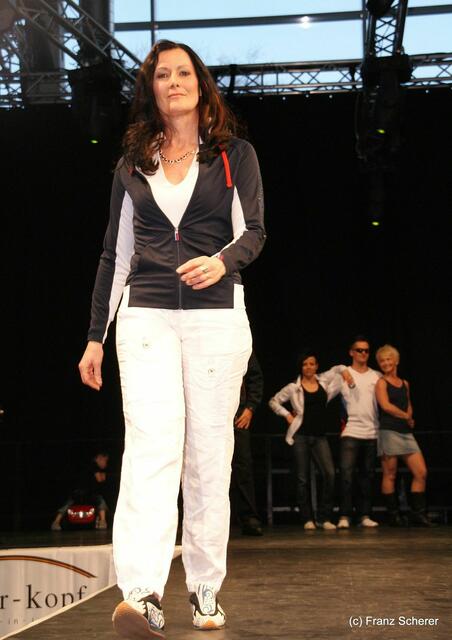Friedberg (Bayern) - Hair & Fashion 2011 - Colors