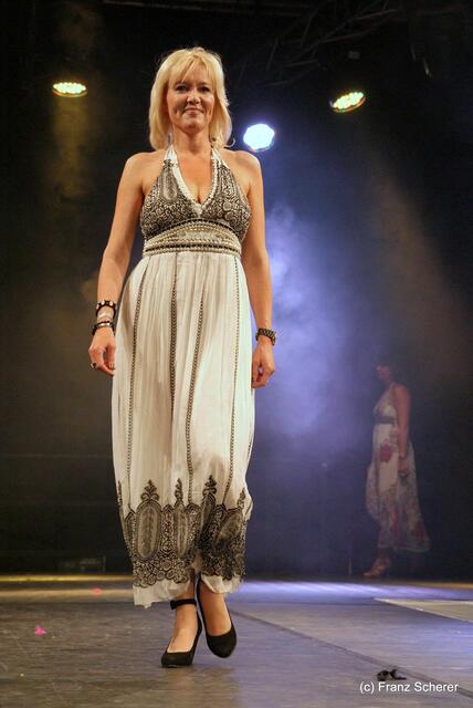 Friedberg (Bayern) - Hair & Fashion 2011 - Colors